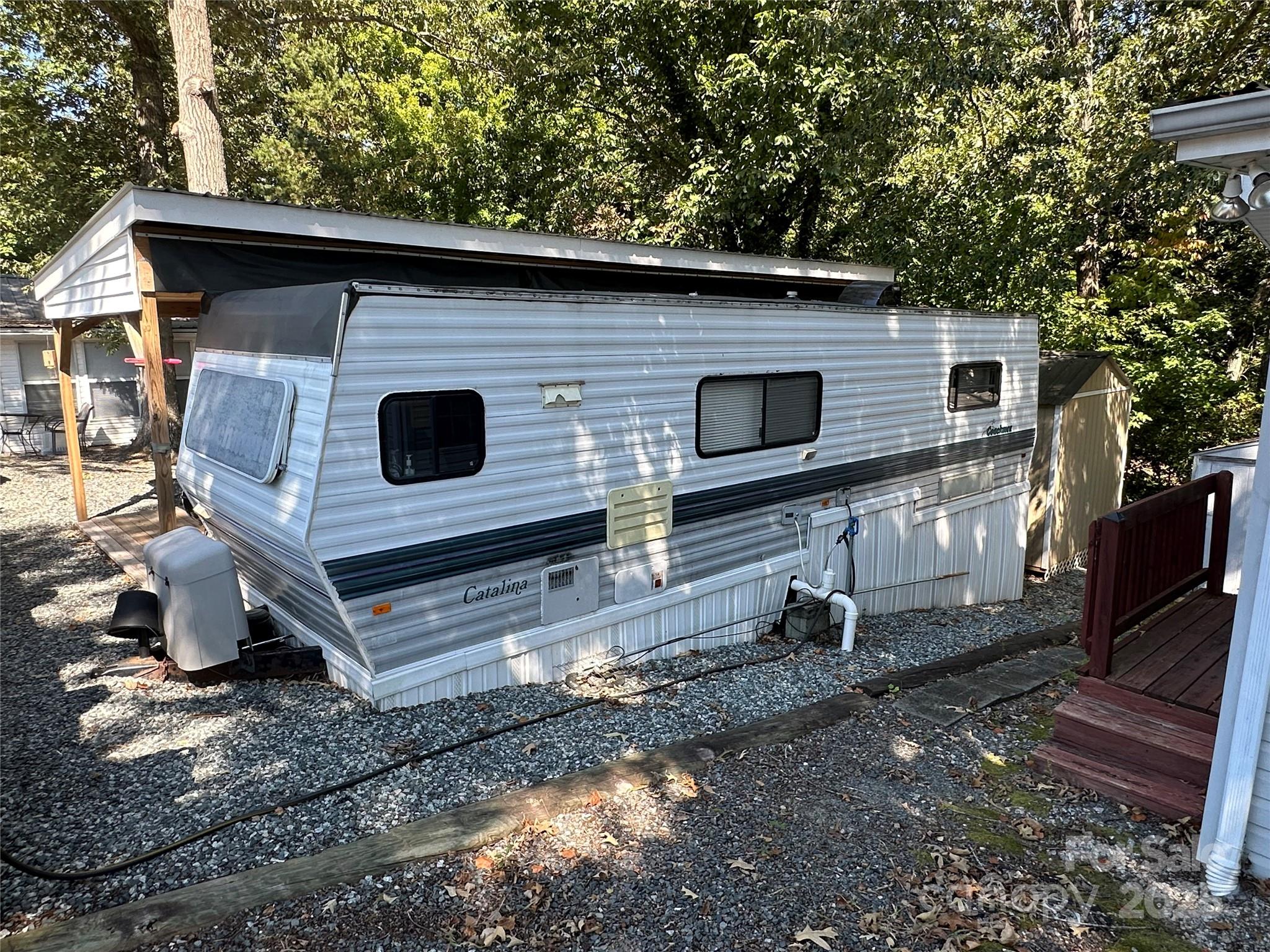 110 Meadowview Circle — New London