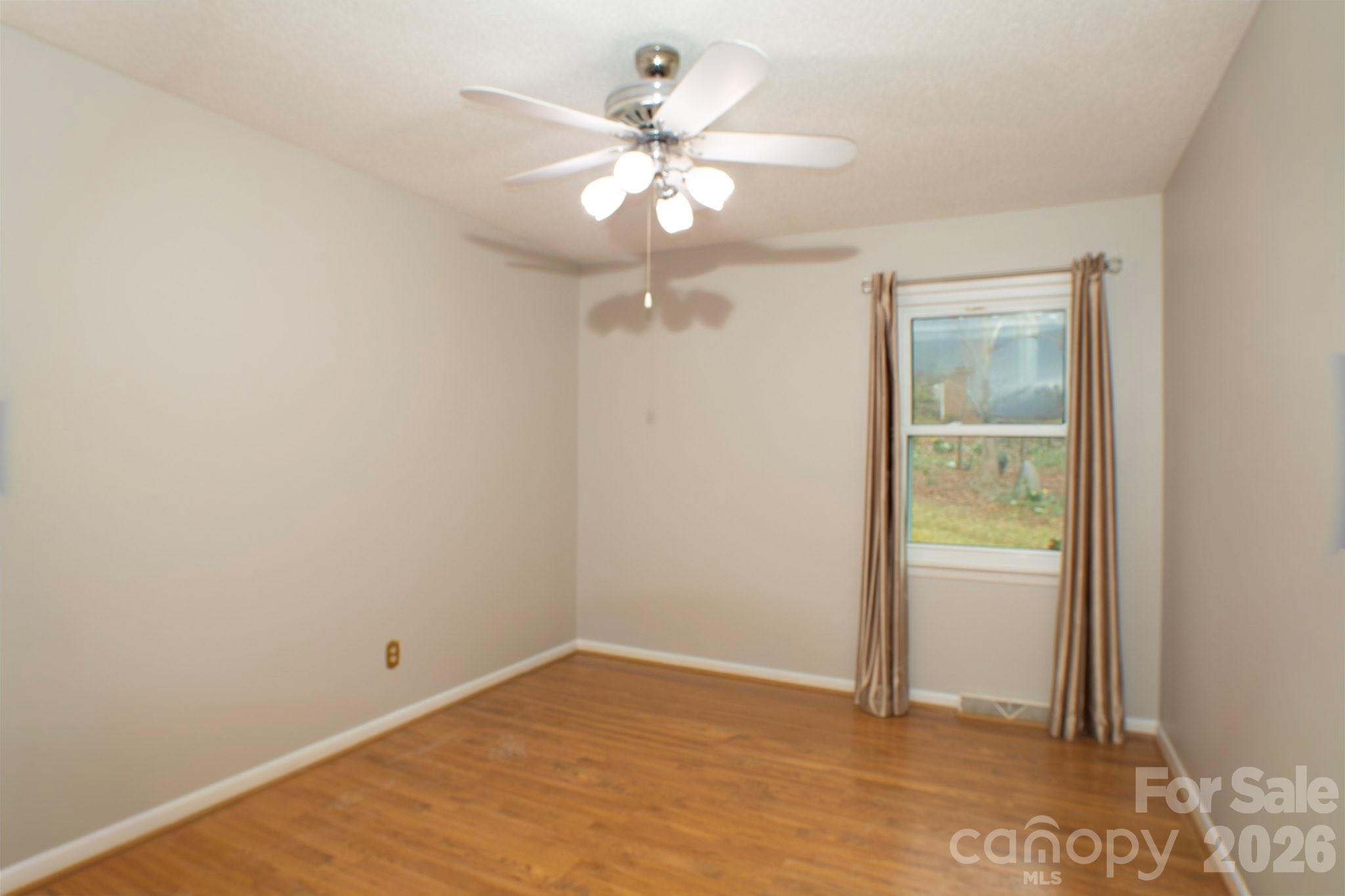 510 4th Avenue NE — Conover