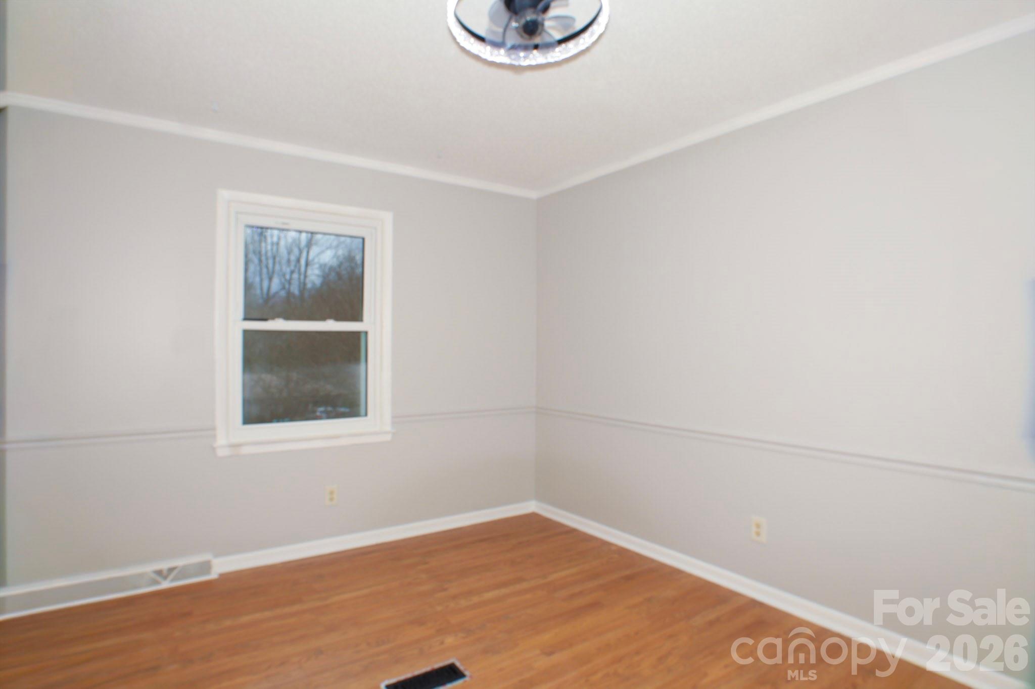 510 4th Avenue NE — Conover