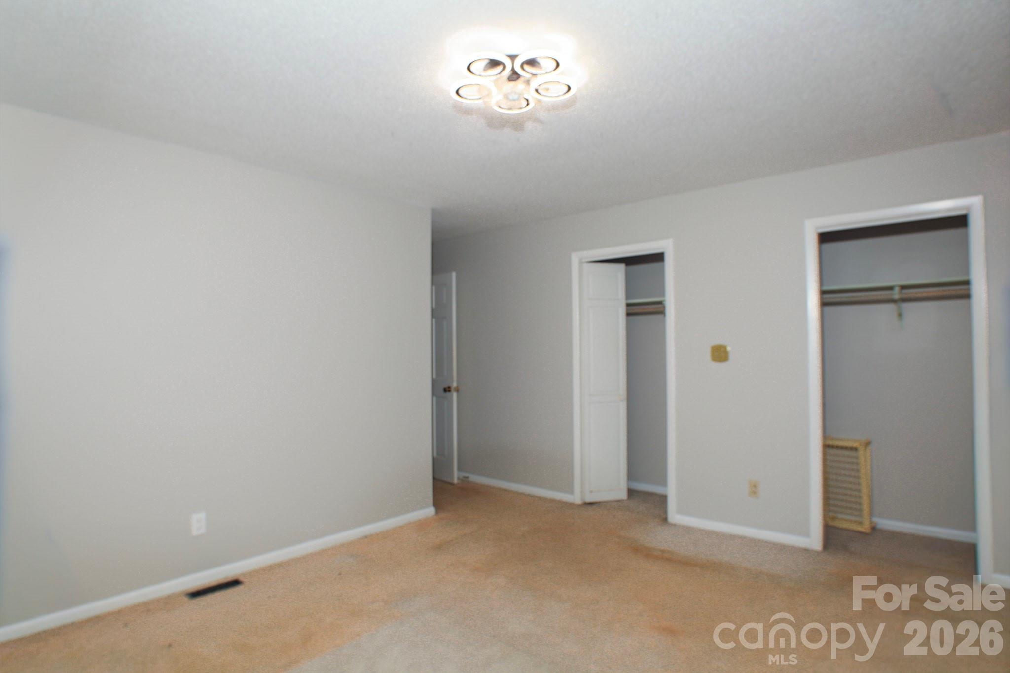 510 4th Avenue NE — Conover