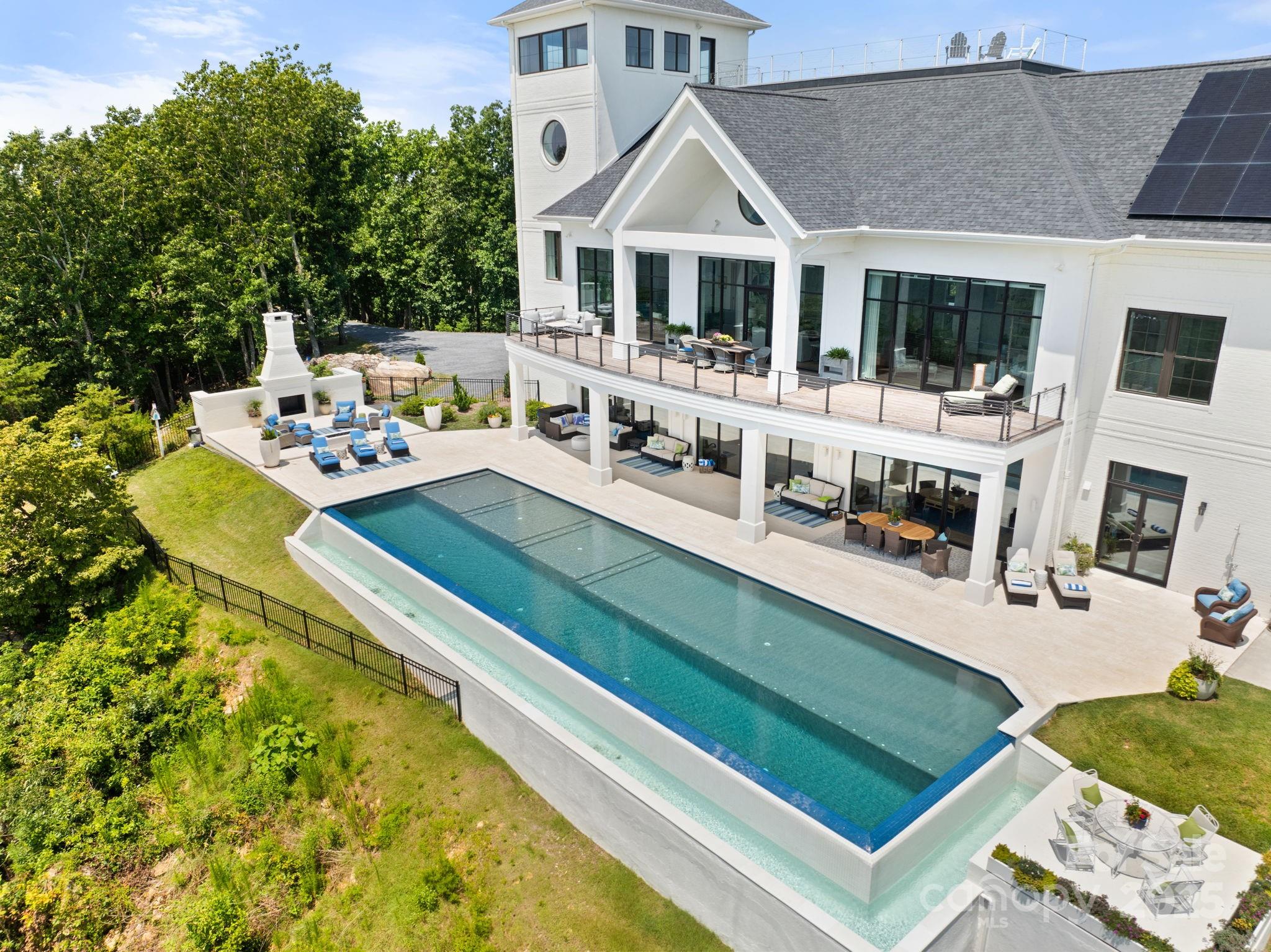 1475 Fawn Drive — Asheboro