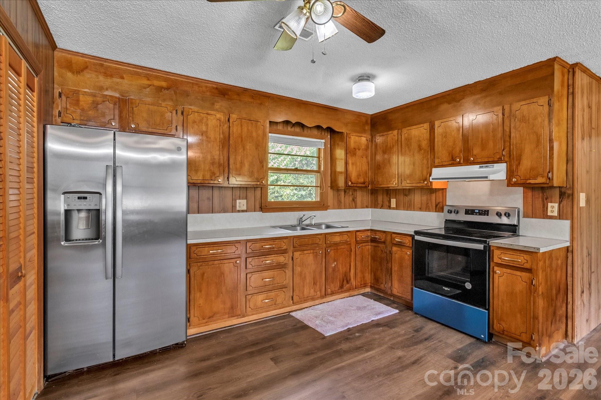 607 Waylen Street — Shelby