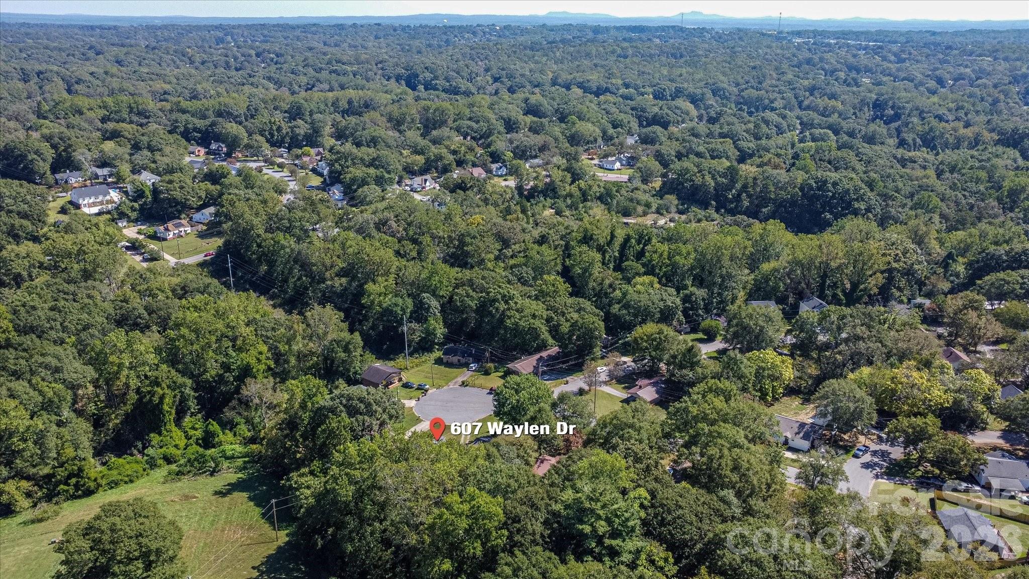 607 Waylen Street — Shelby