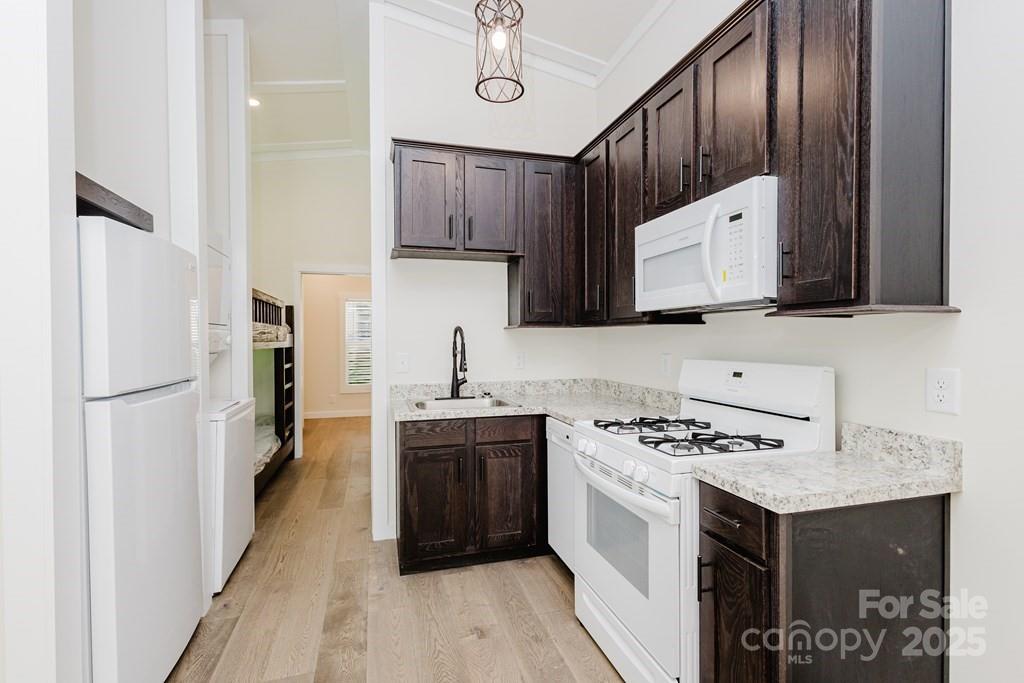 15 Pinehurst Drive — Bryson City