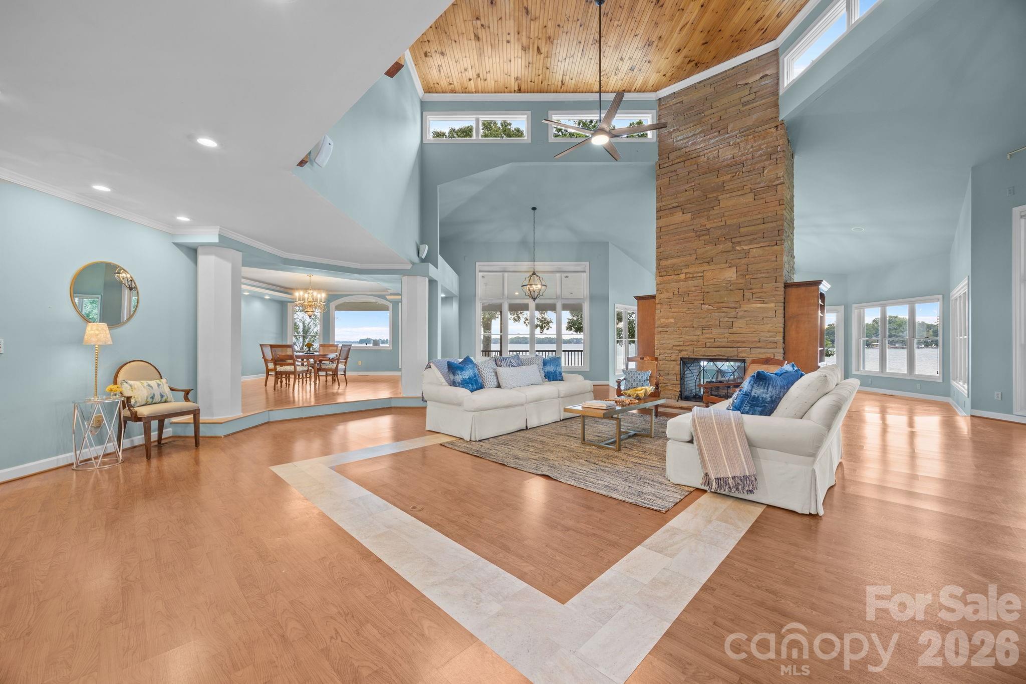 1890 Yacht Club Drive — Denver
