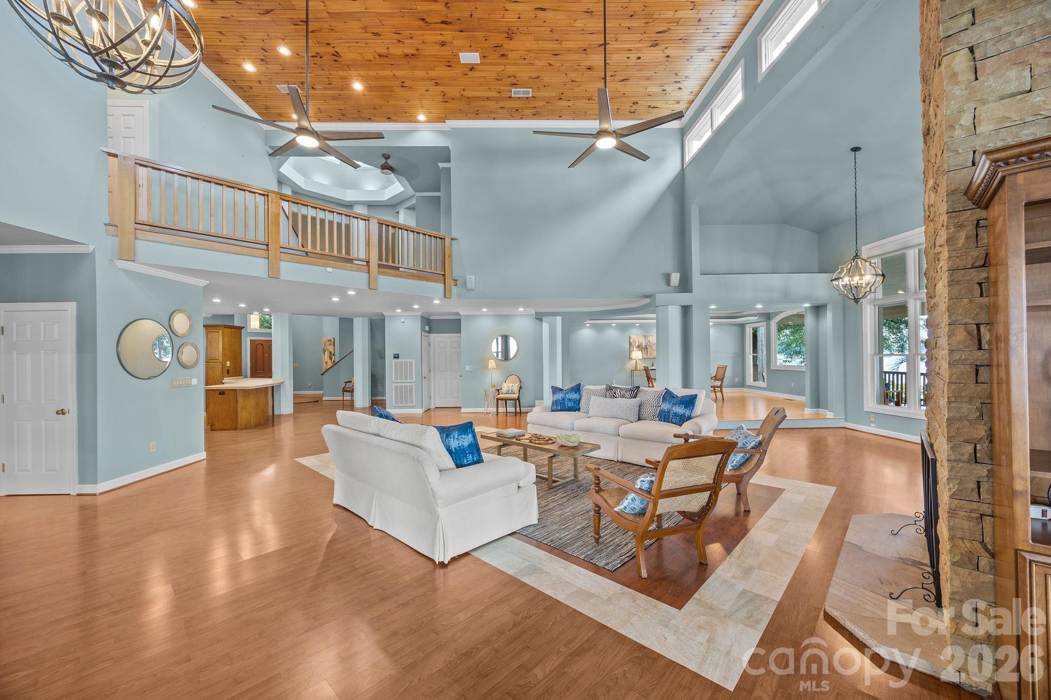 1890 Yacht Club Drive — Denver