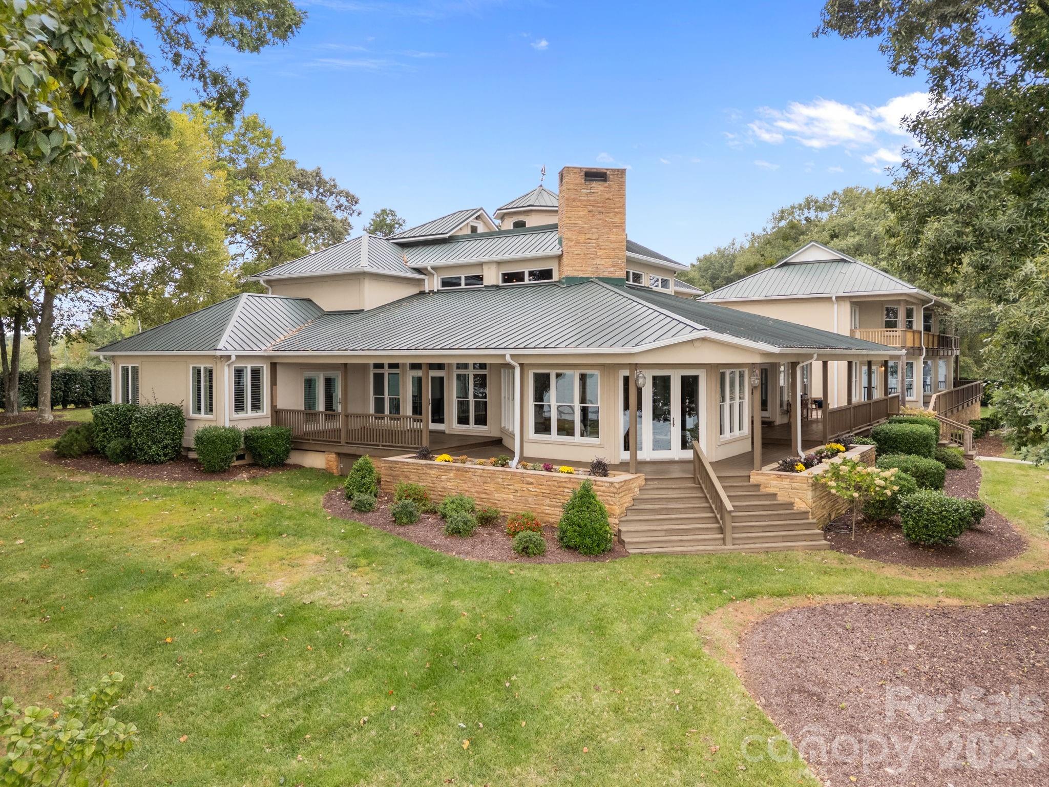 1890 Yacht Club Drive — Denver