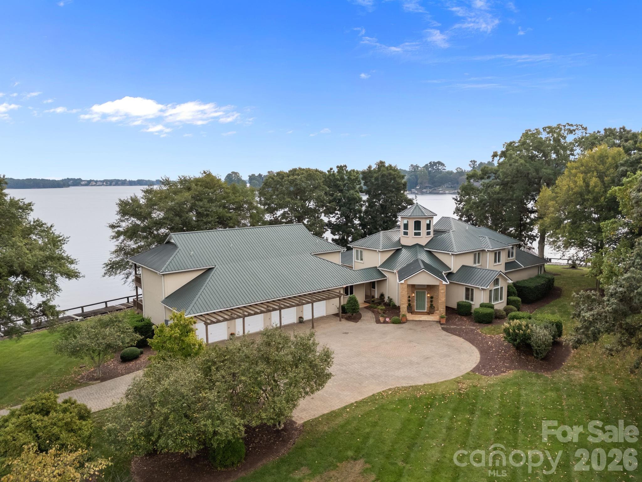 1890 Yacht Club Drive — Denver