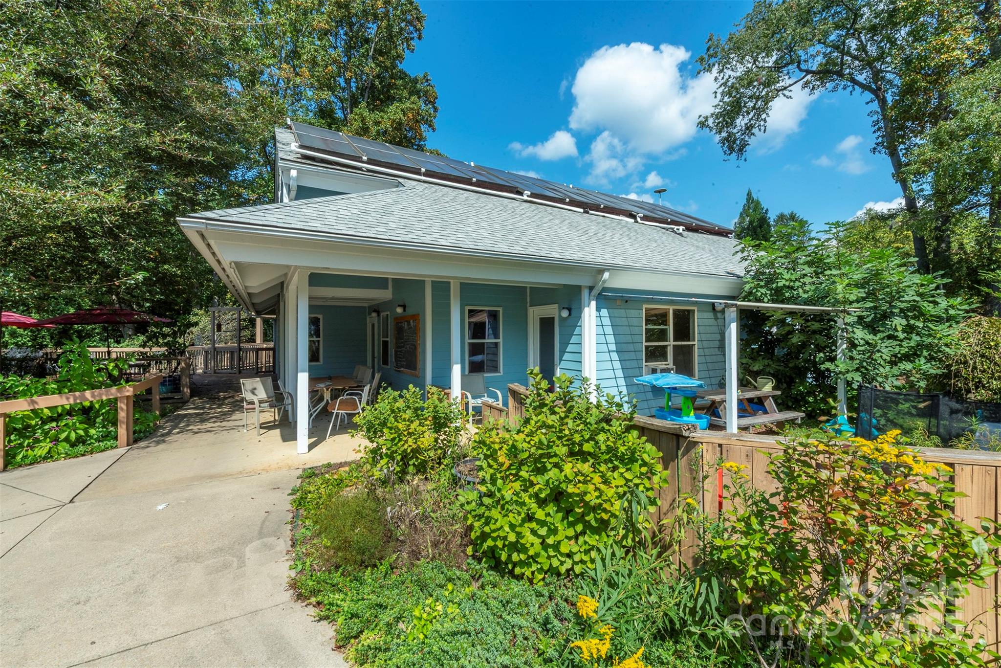 43 Vermont Court #D14 — Asheville
