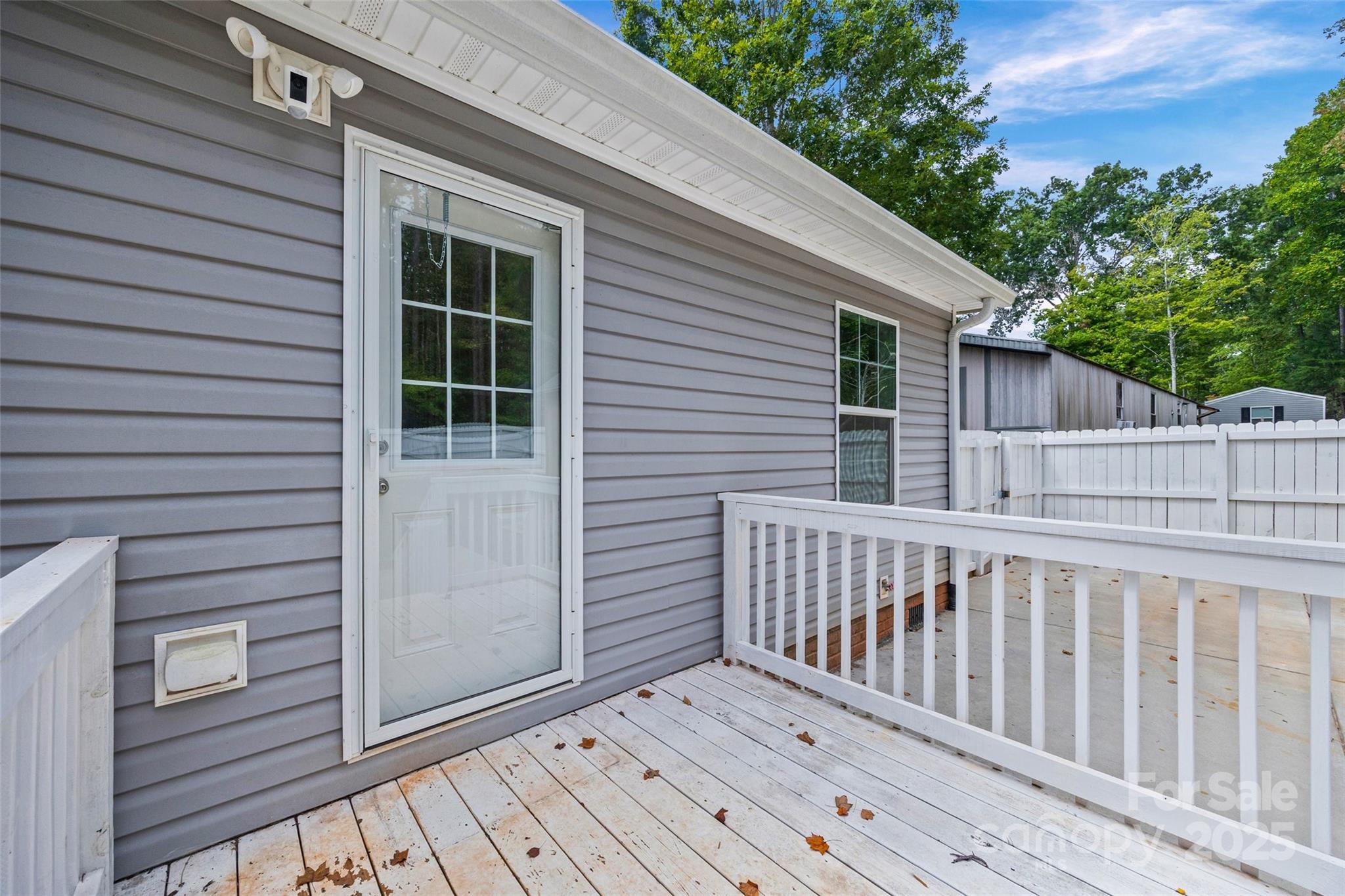 2025 Kisatchie Drive — Hickory Grove