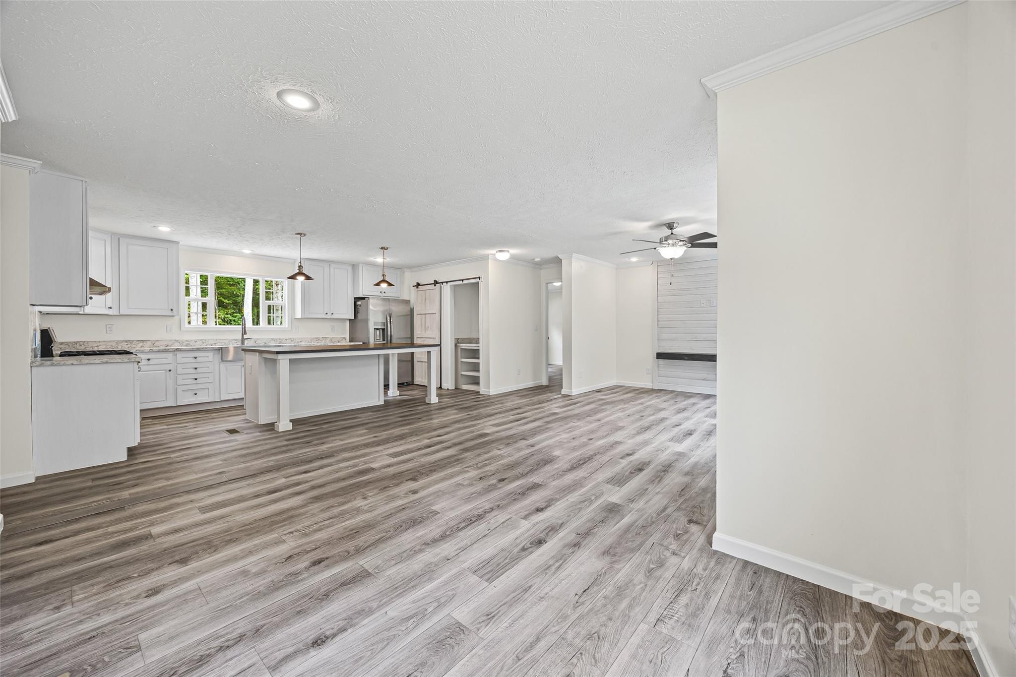 2025 Kisatchie Drive — Hickory Grove