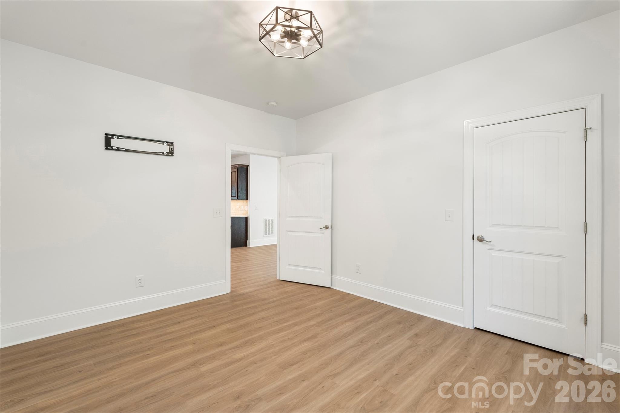 206 Montclair Drive — Locust
