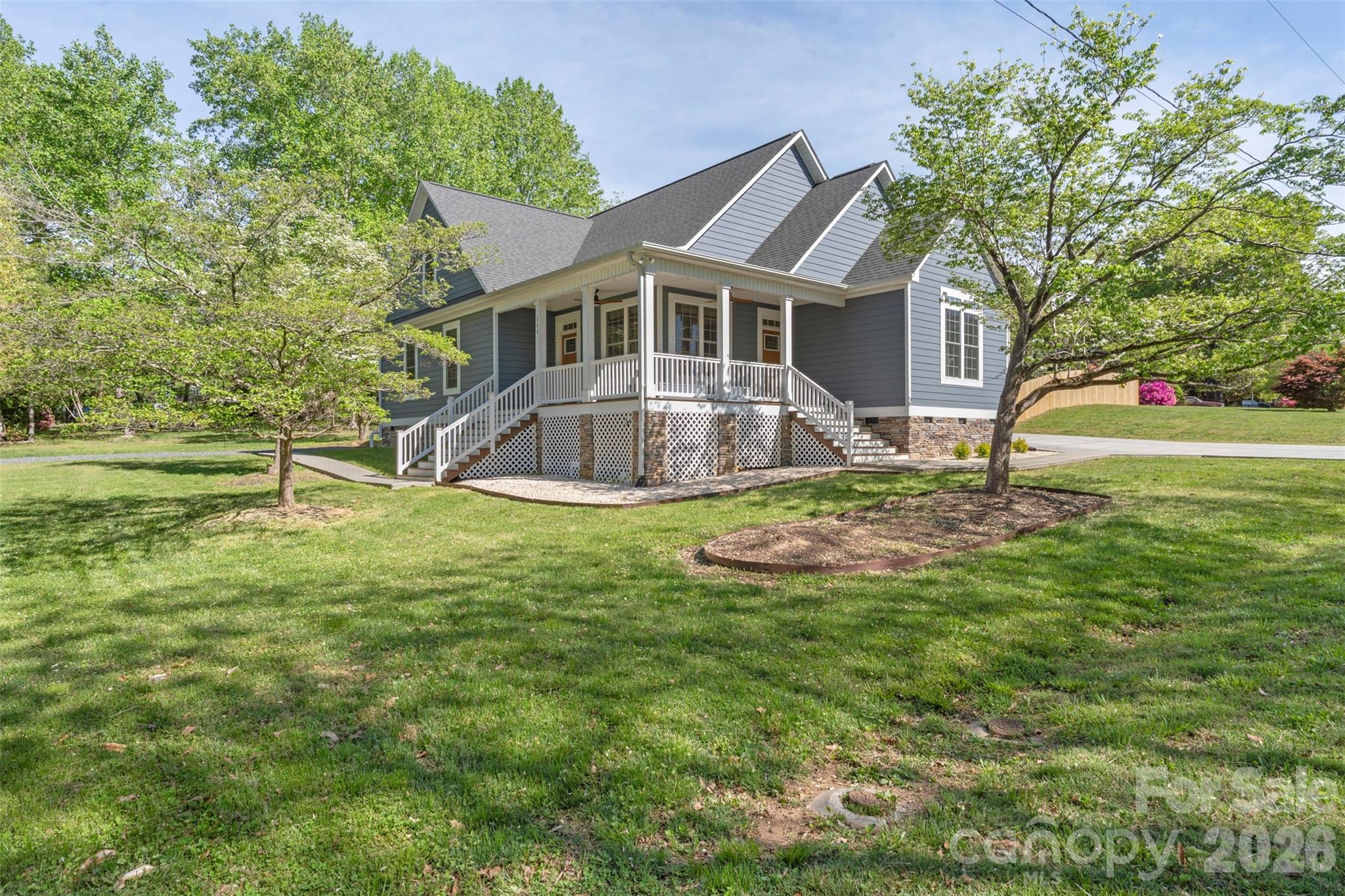 206 Montclair Drive — Locust