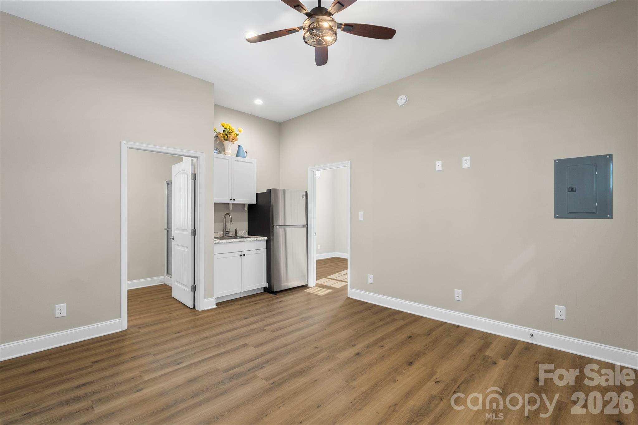 206 Montclair Drive — Locust