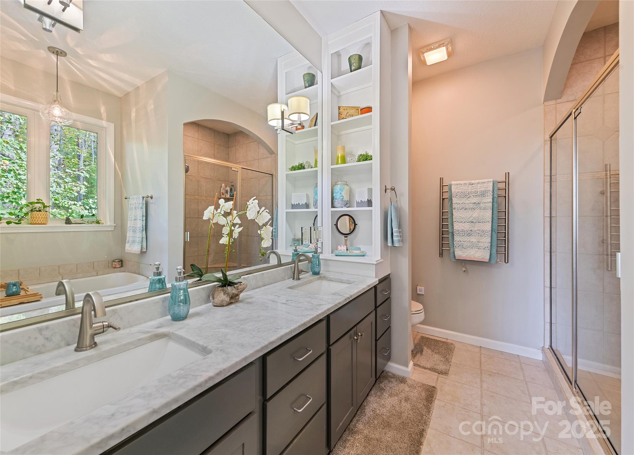 966 Coyote Hollow Road — Waynesville