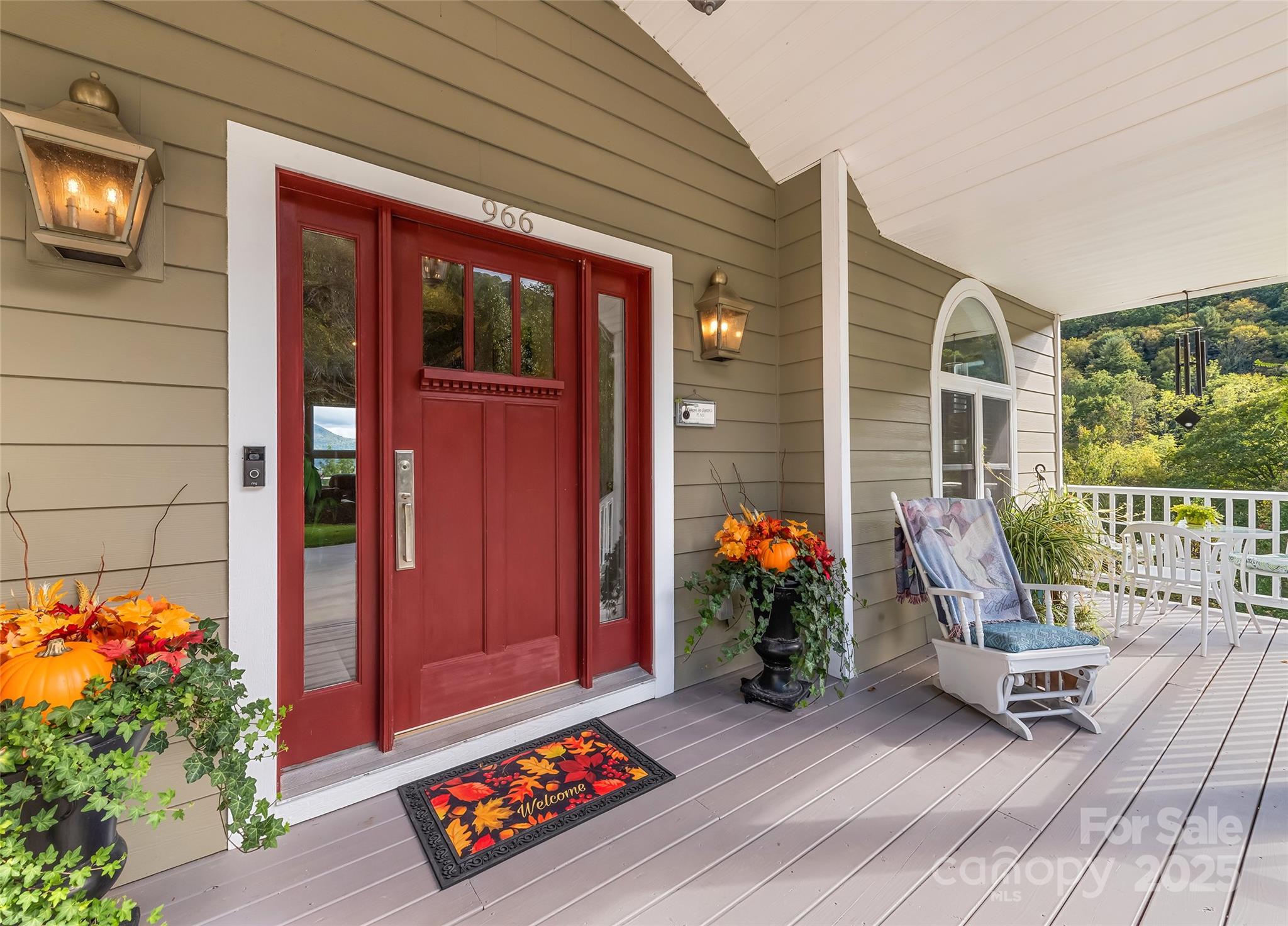 966 Coyote Hollow Road — Waynesville
