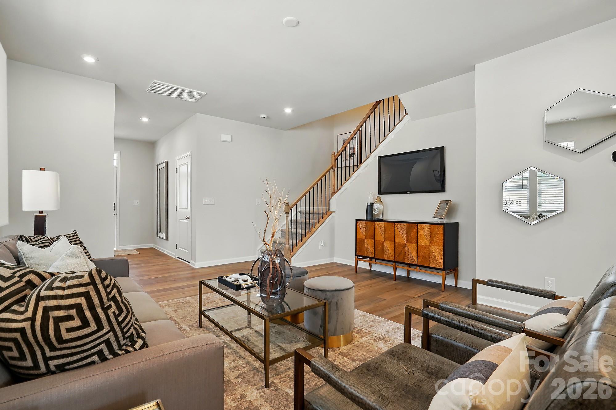 625 Cassidy Court — Clover