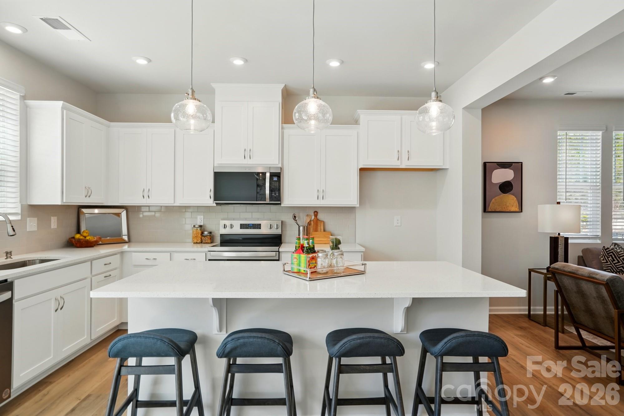 625 Cassidy Court — Clover