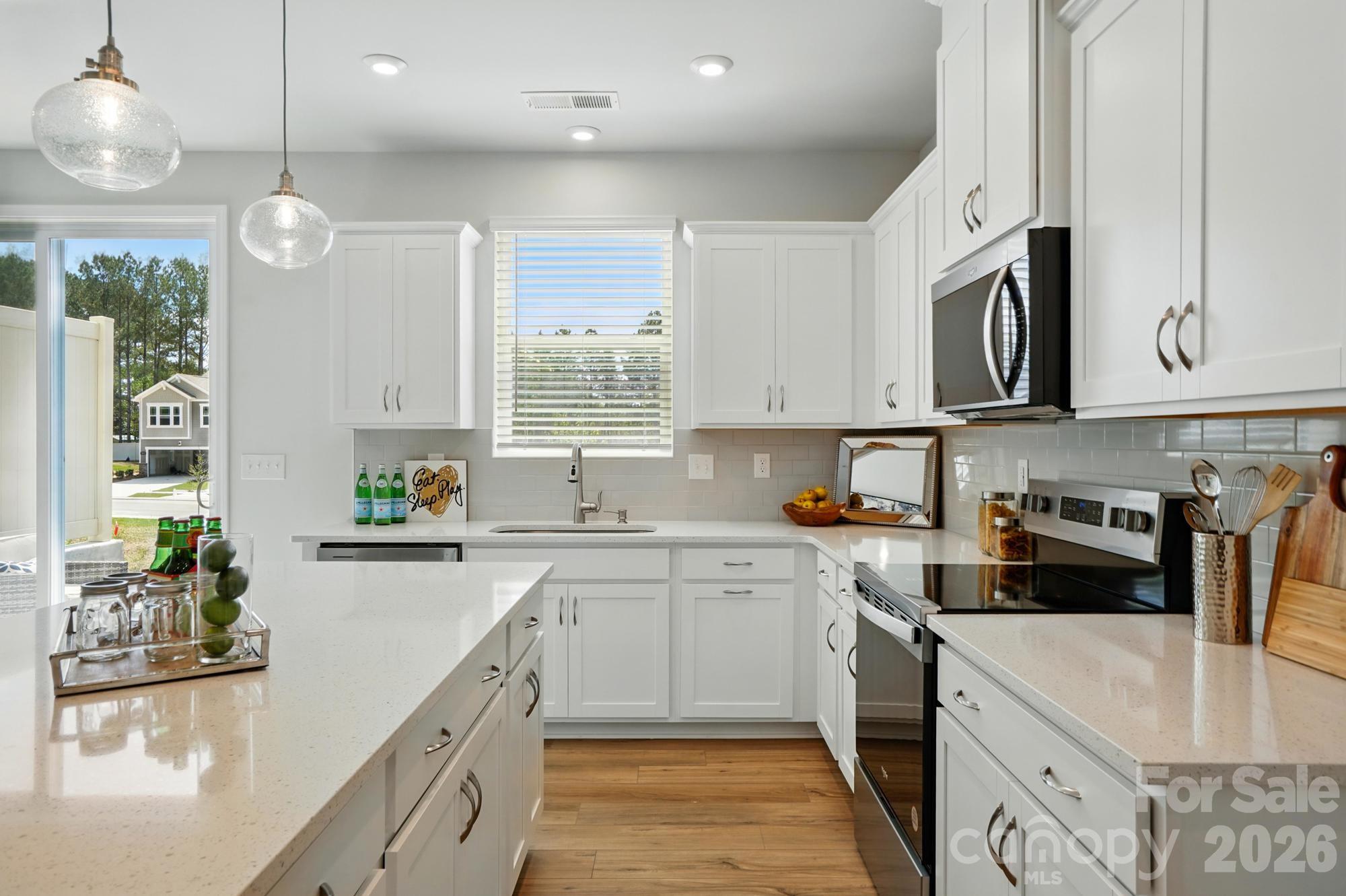 625 Cassidy Court — Clover