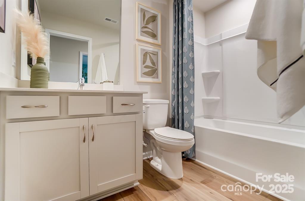 629 Cassidy Court — Clover