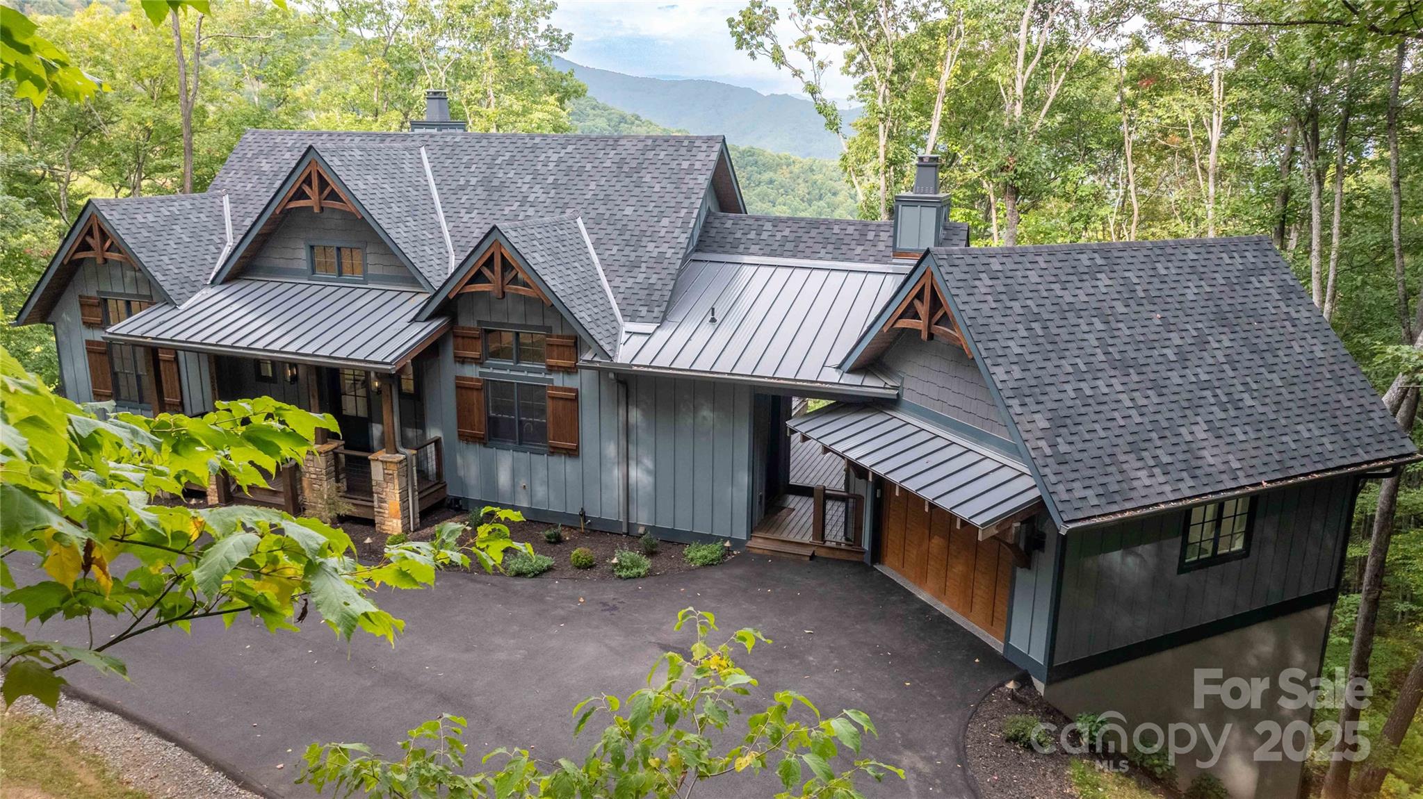 551 Macallan Drive — Waynesville