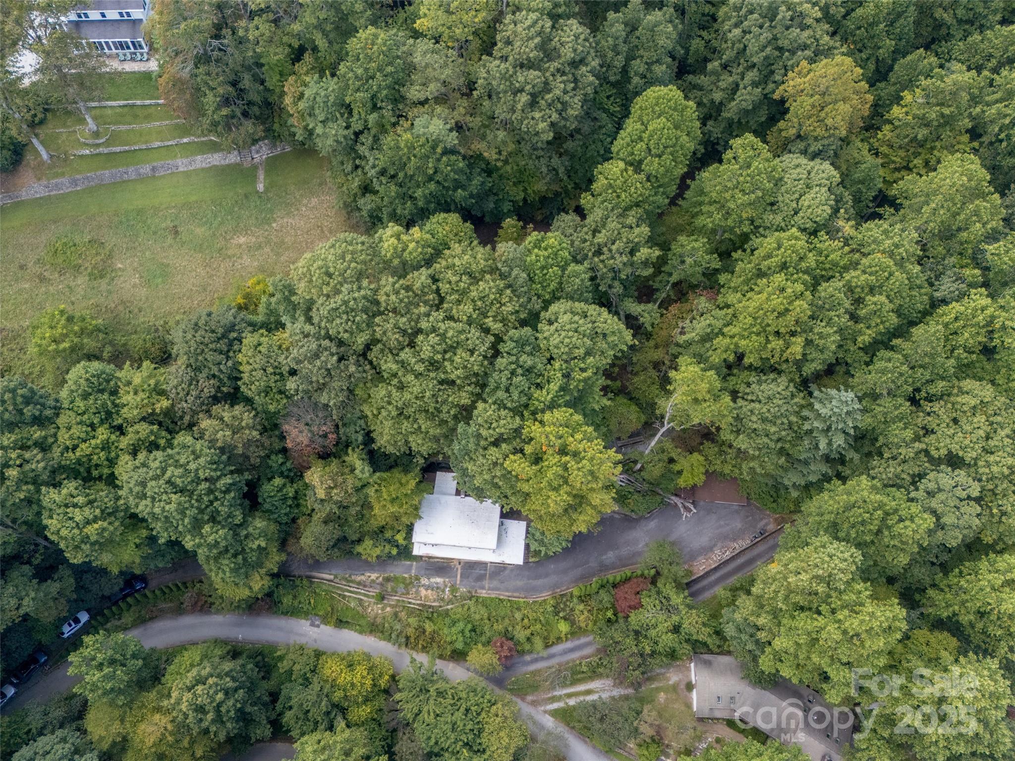 435 Upper Laurel Drive — Laurel Park