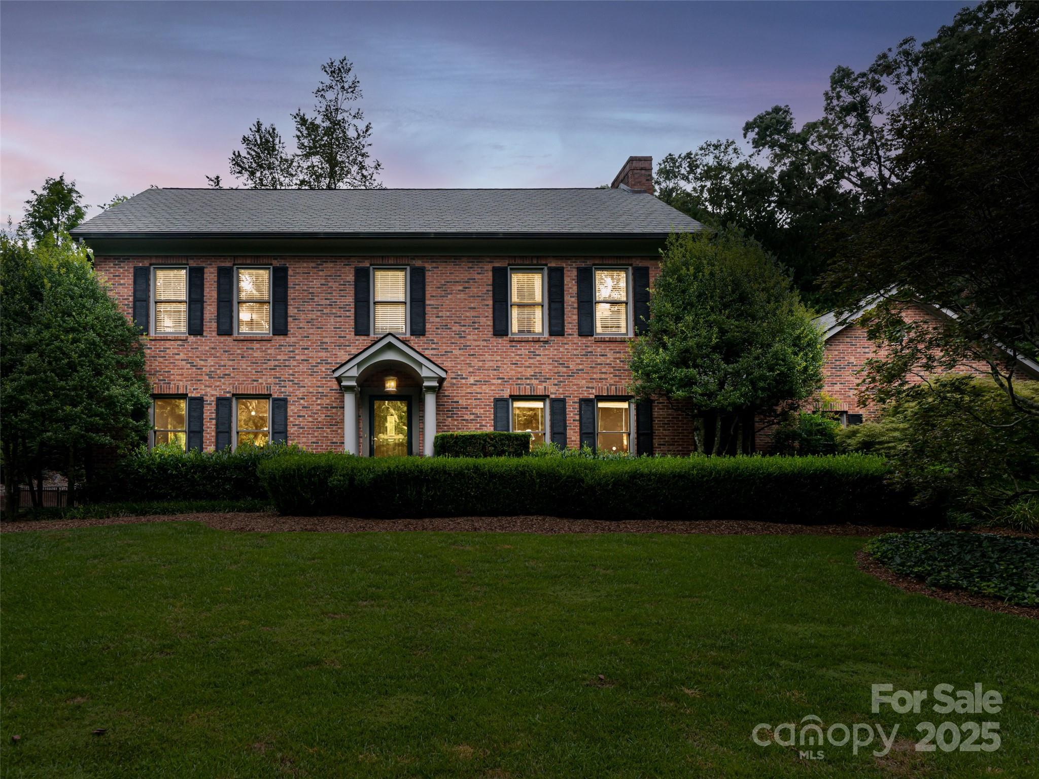 91 Carter Cove Road — Asheville
