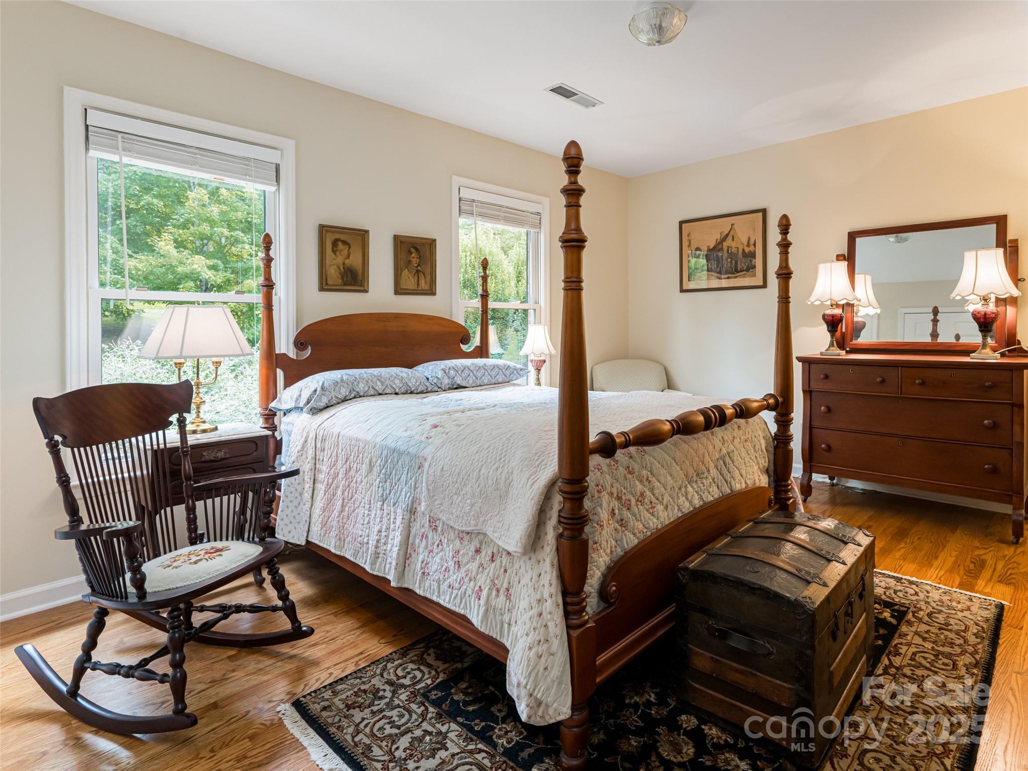 91 Carter Cove Road — Asheville