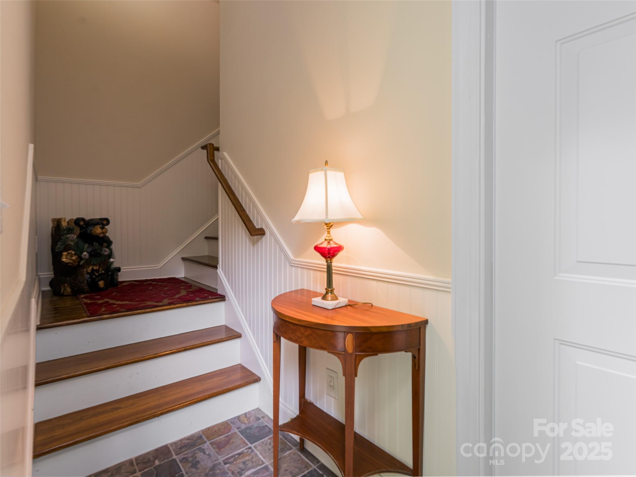 91 Carter Cove Road — Asheville