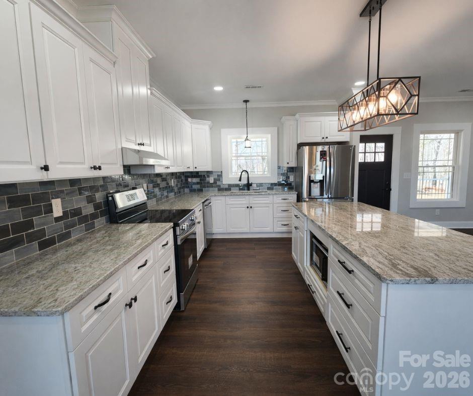 102 Obando Drive — Lawndale