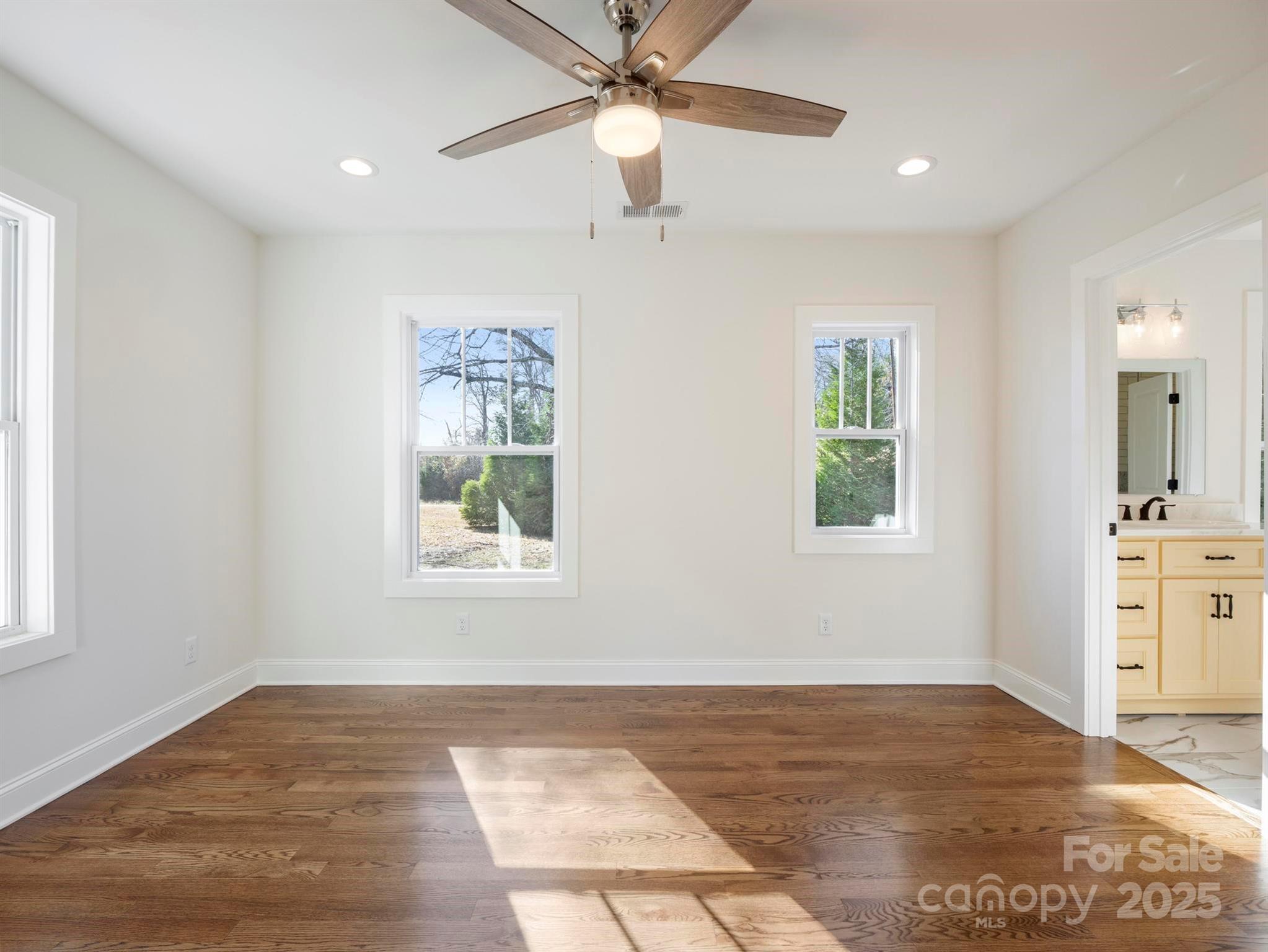 100 Gilbert Road — Columbus