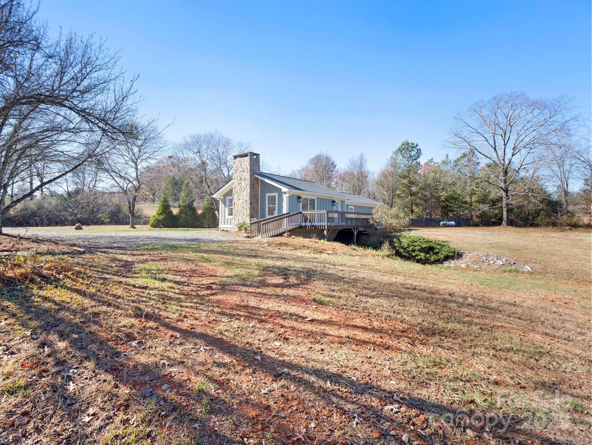 100 Gilbert Road — Columbus