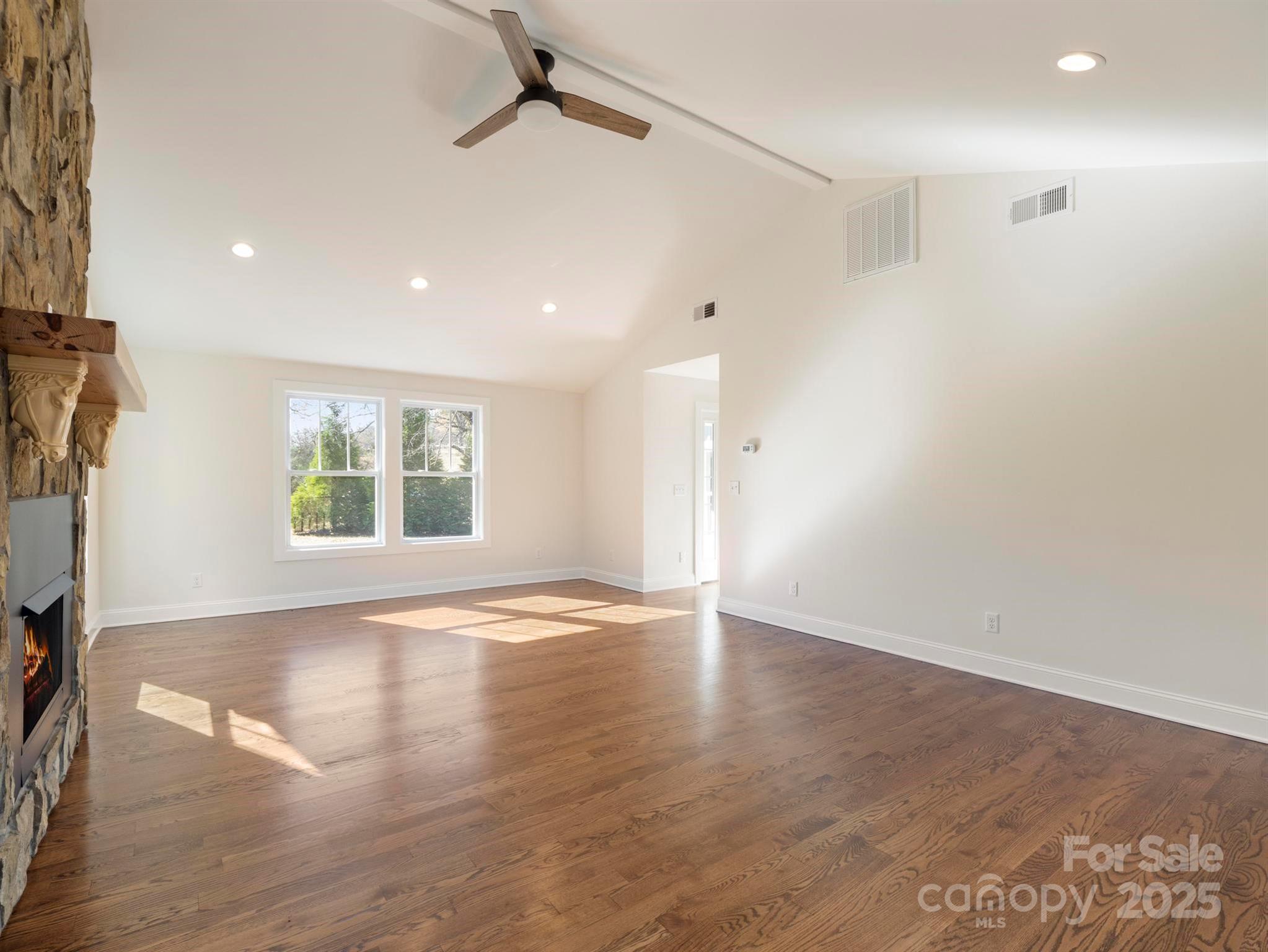 100 Gilbert Road — Columbus