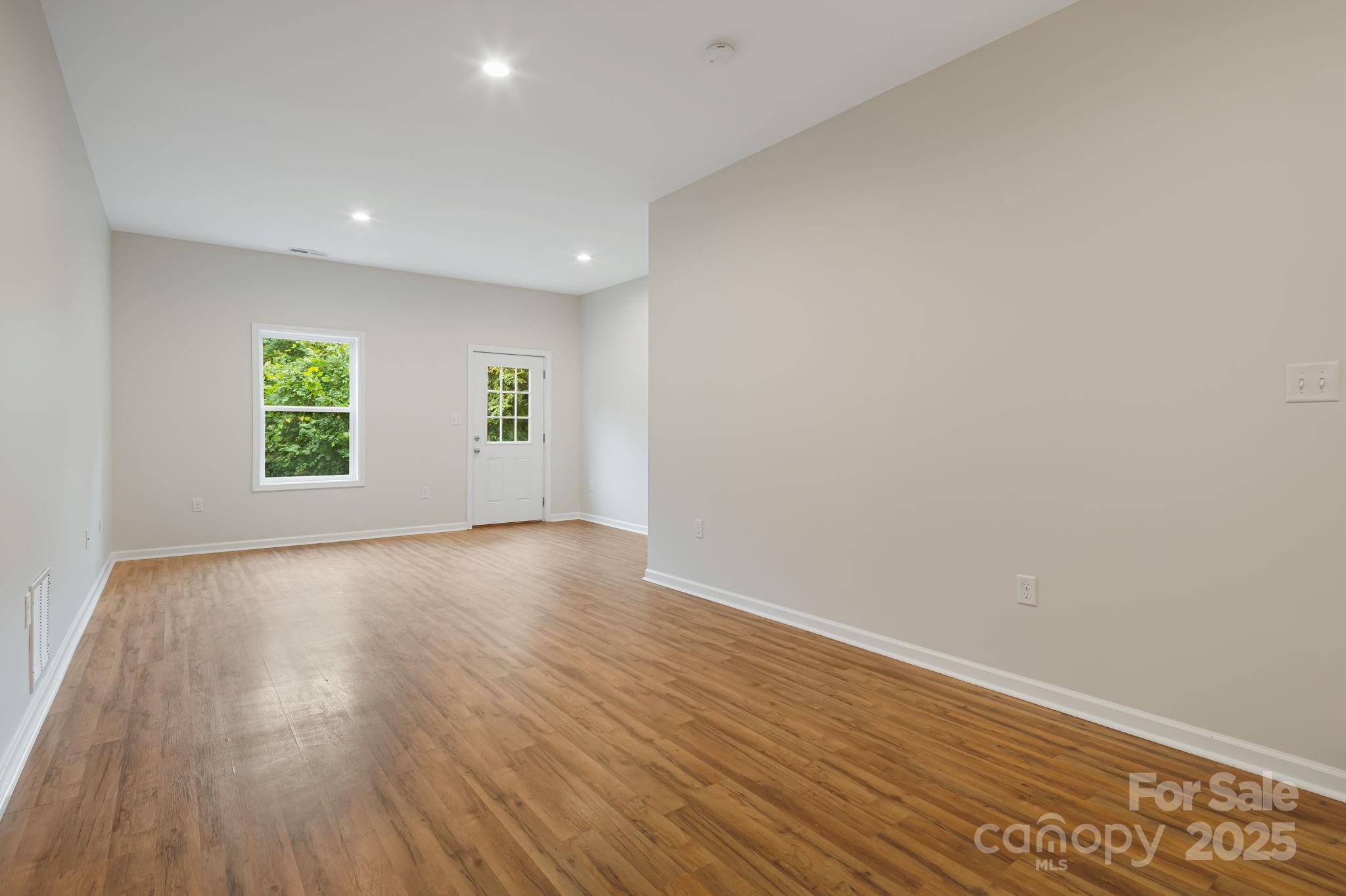 1 Red Clover Drive — Candler