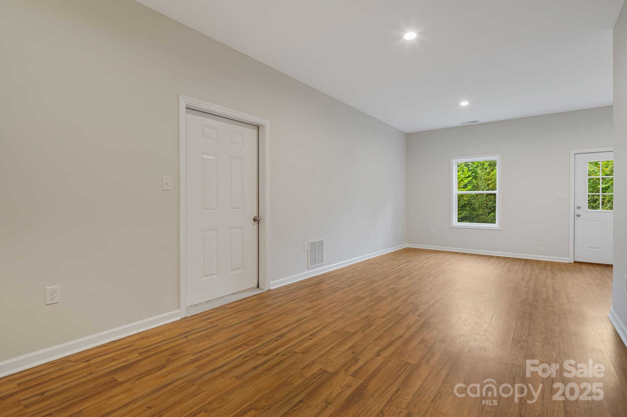1 Red Clover Drive — Candler