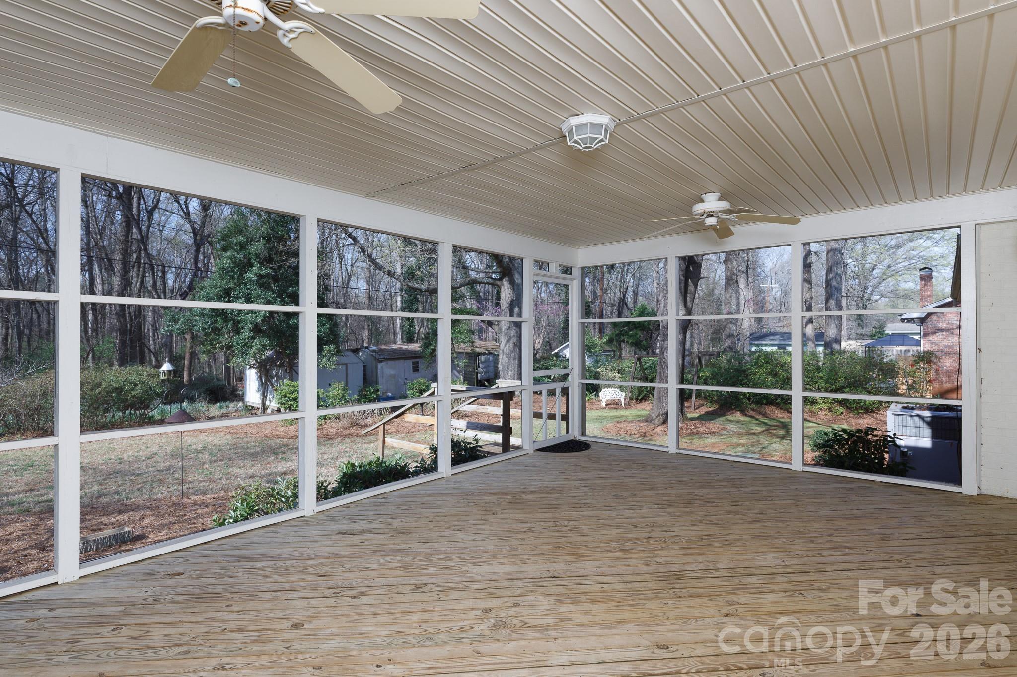 637 University Drive — Rock Hill