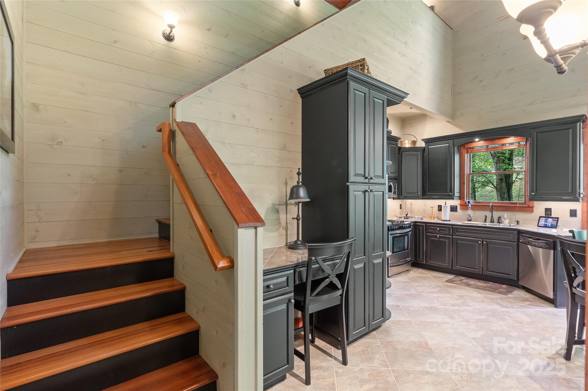 1283 Leafstone Circle — Sylva