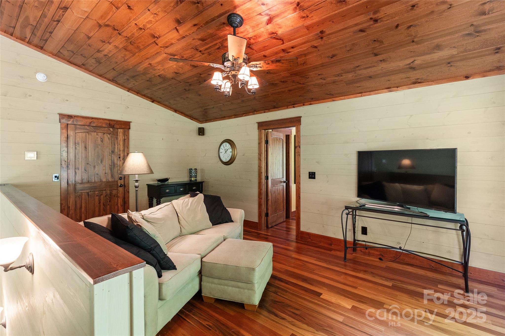 1283 Leafstone Circle — Sylva