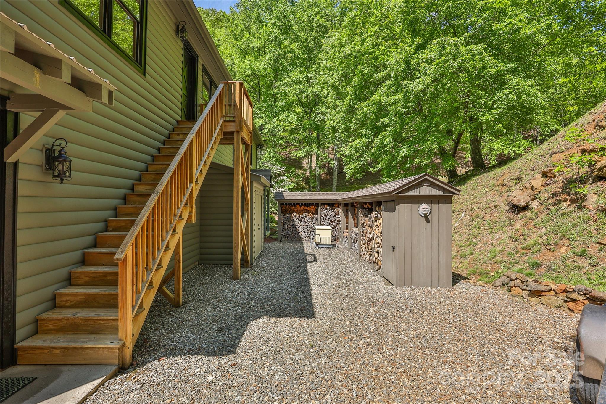 1283 Leafstone Circle — Sylva