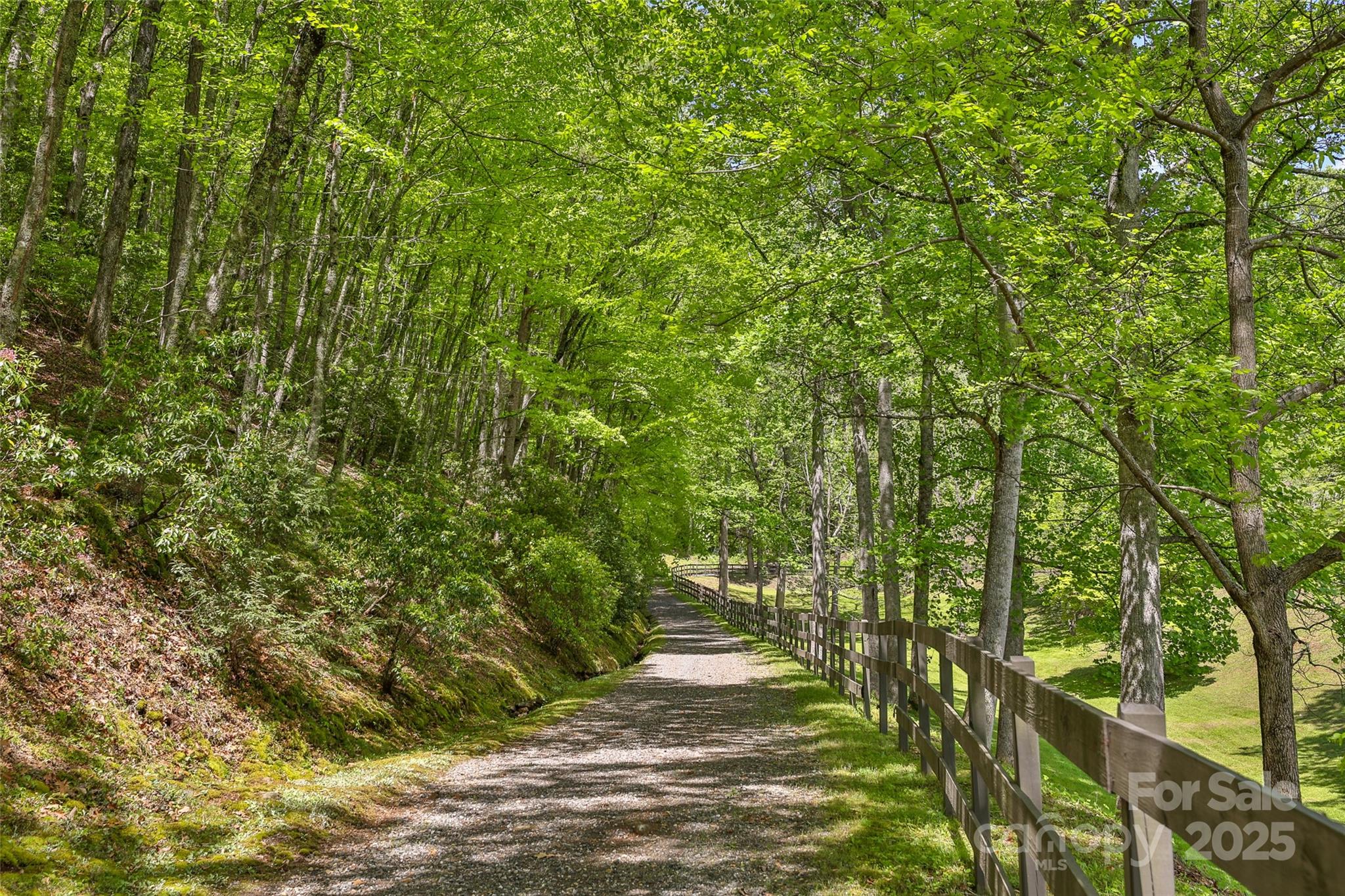 1283 Leafstone Circle — Sylva