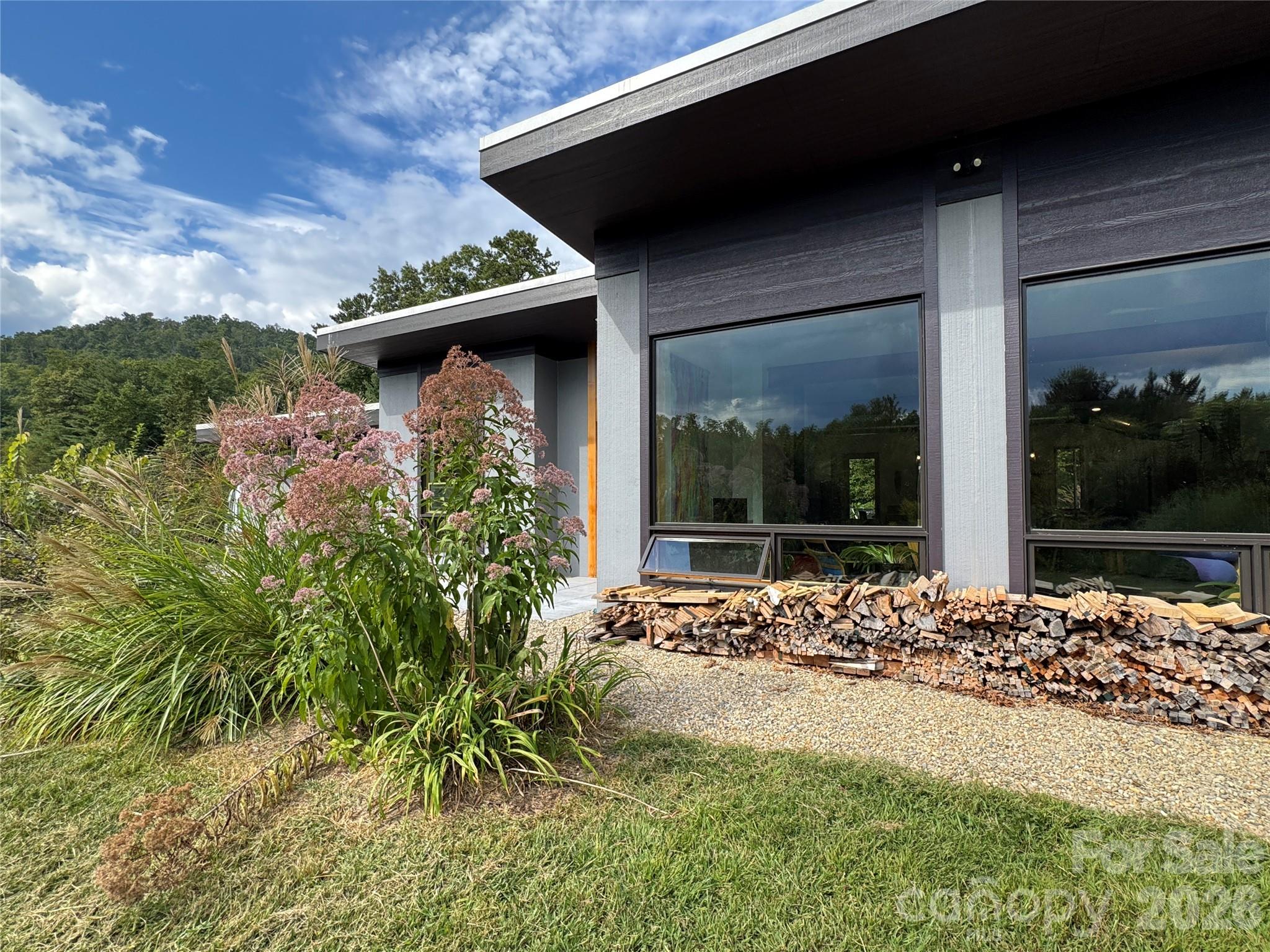 17 Fig Tree Lane — Asheville