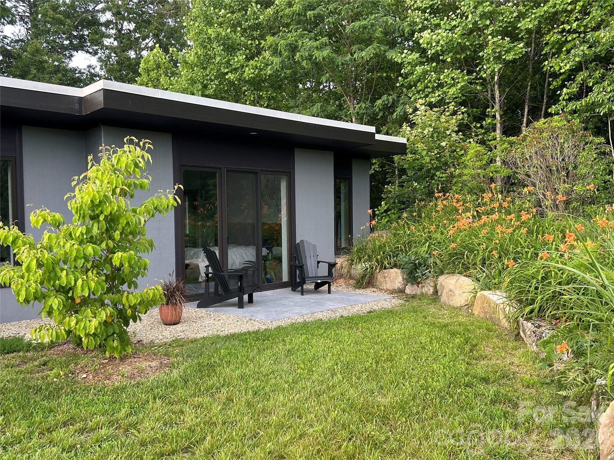 17 Fig Tree Lane — Asheville