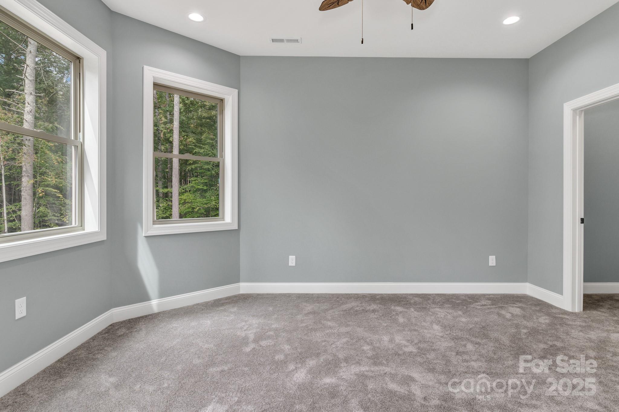 926 Settlers Trail — Mars Hill