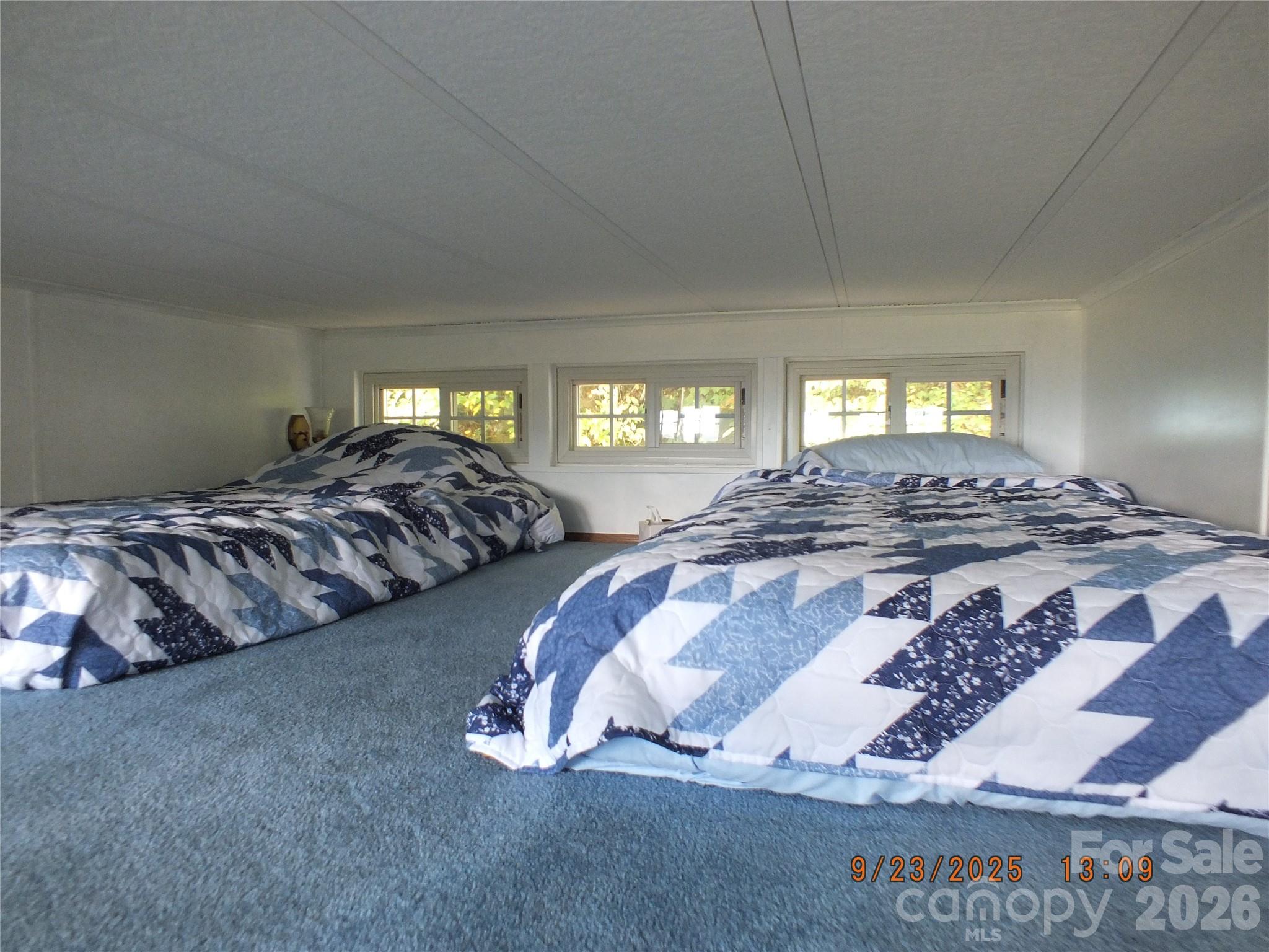 408 Whispering Winds Road — Waynesville
