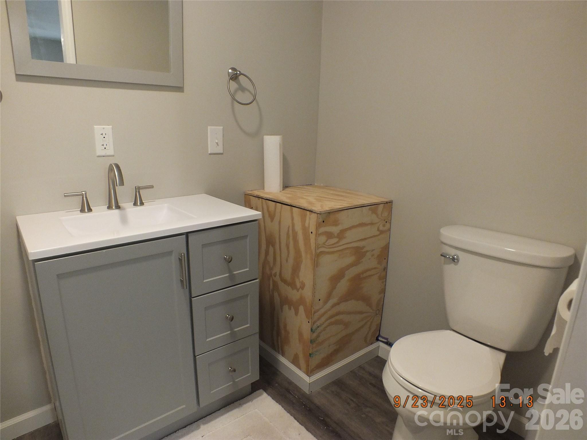 408 Whispering Winds Road — Waynesville