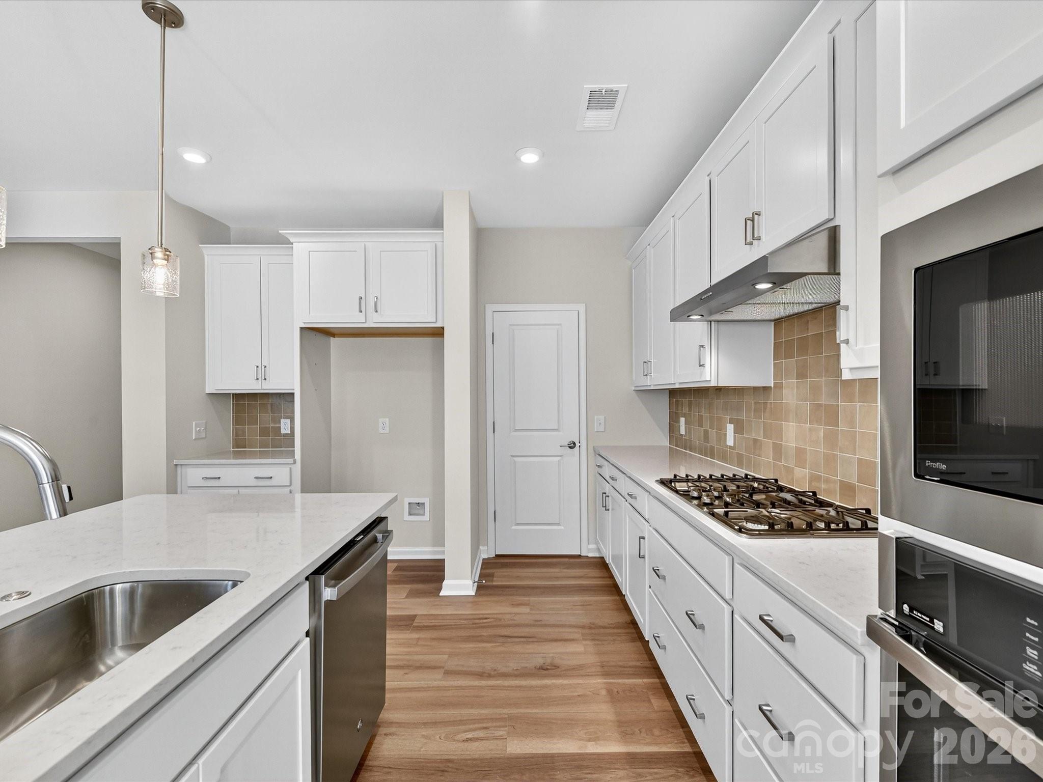 8234 Franklin Trail Street — Mint Hill