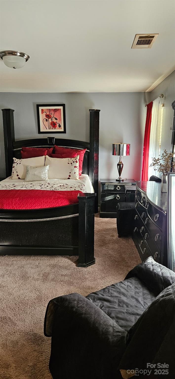 4706 Manchineel Lane — Monroe