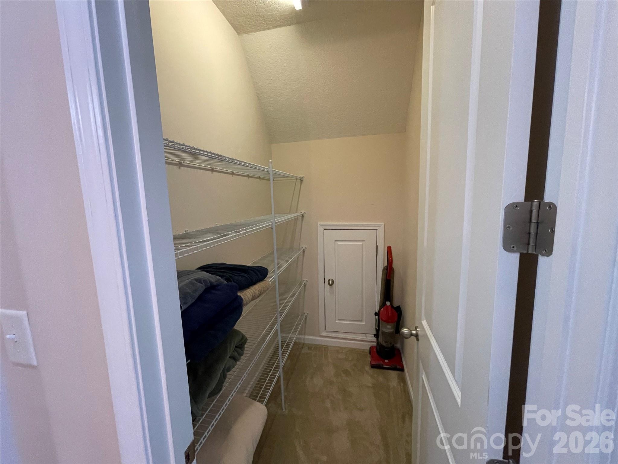 308 Tall Wheat Lane — Mount Holly