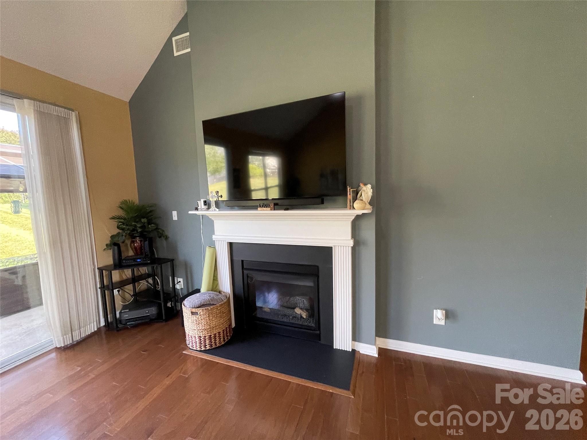 308 Tall Wheat Lane — Mount Holly