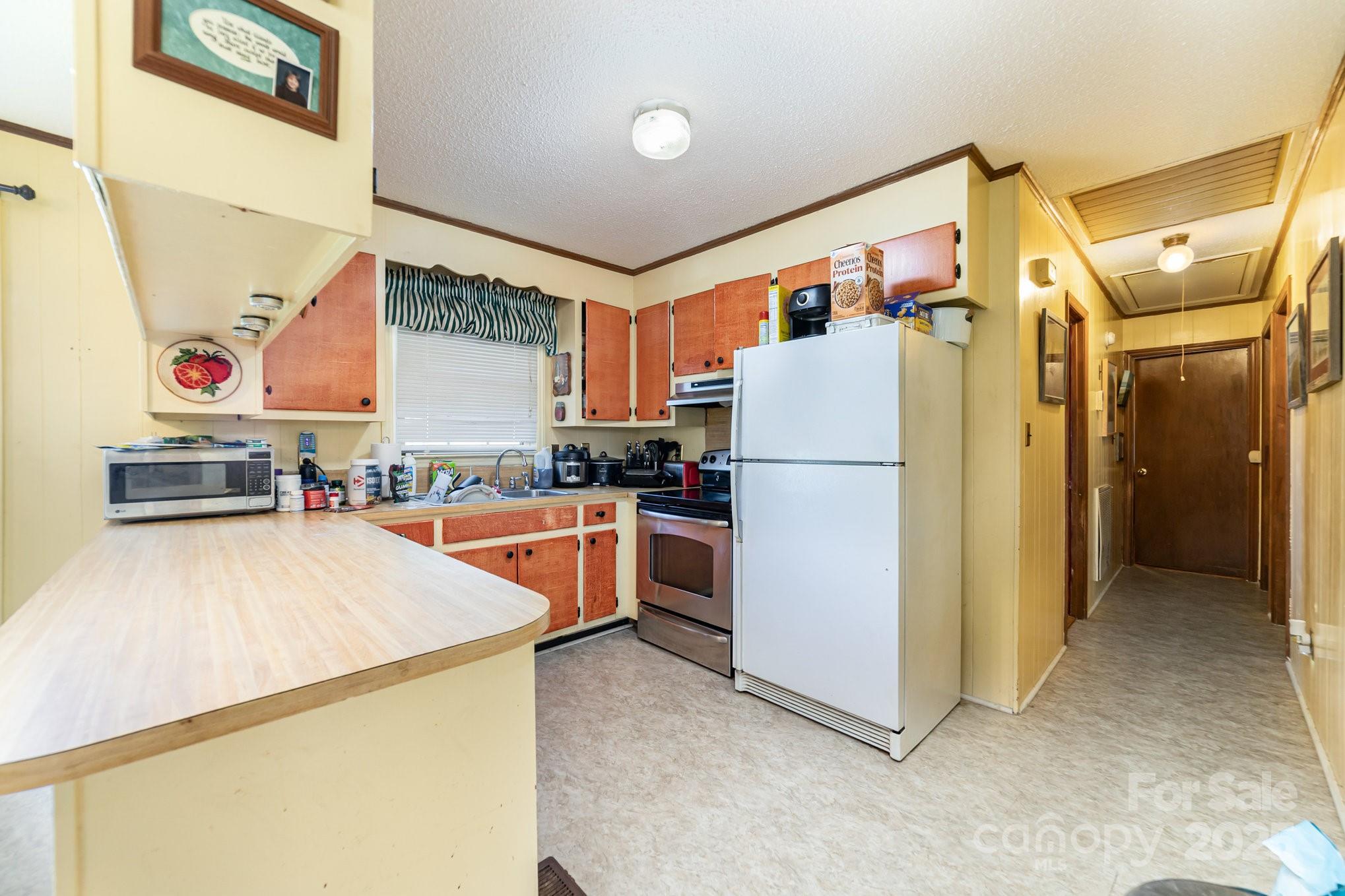 801 Windwood Drive — Gastonia